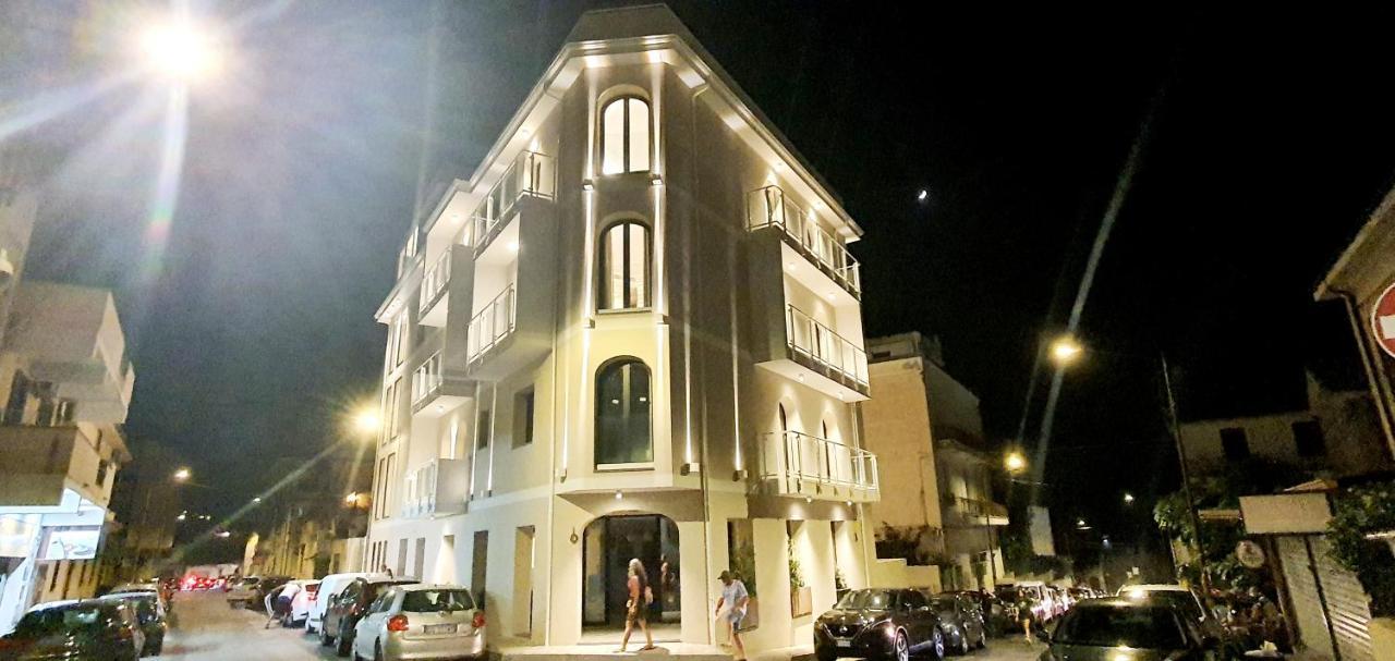 Solmaris Tropea Rooms & Suites Bagian luar foto