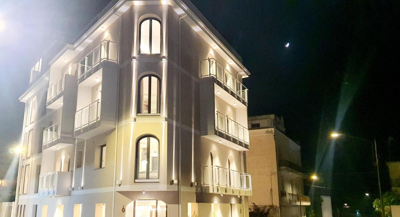 Solmaris Tropea Rooms & Suites Bagian luar foto