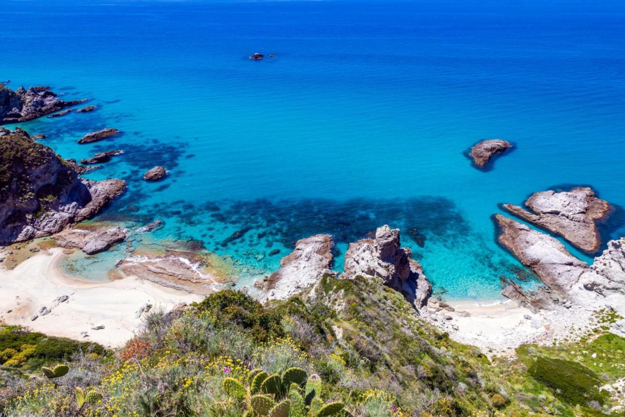 Solmaris Tropea Rooms & Suites Bagian luar foto